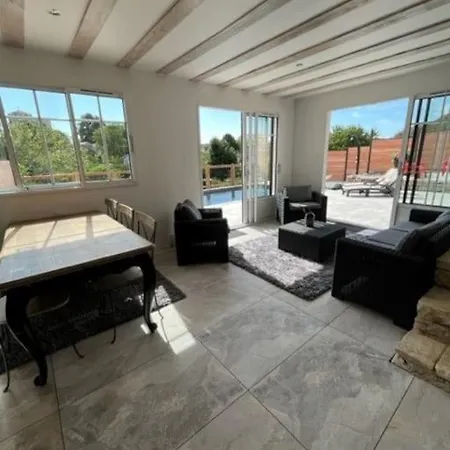 La Grange Des Colporteurs * Nanclars