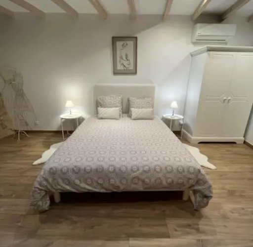 بيت للعطل La Grange Des Colporteurs *