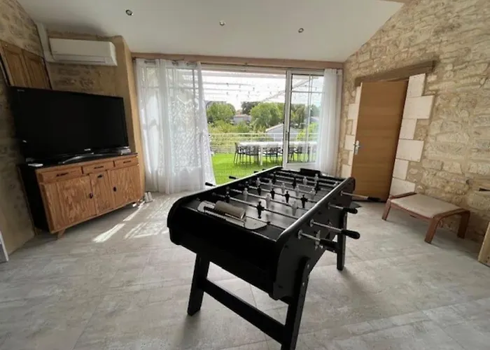 La Grange Des Colporteurs بيت للعطل Nanclars